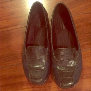 Clarks. Navy blue Sz 6.5