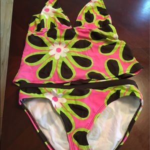 Swim- the bottom is a size 6, top is an 8