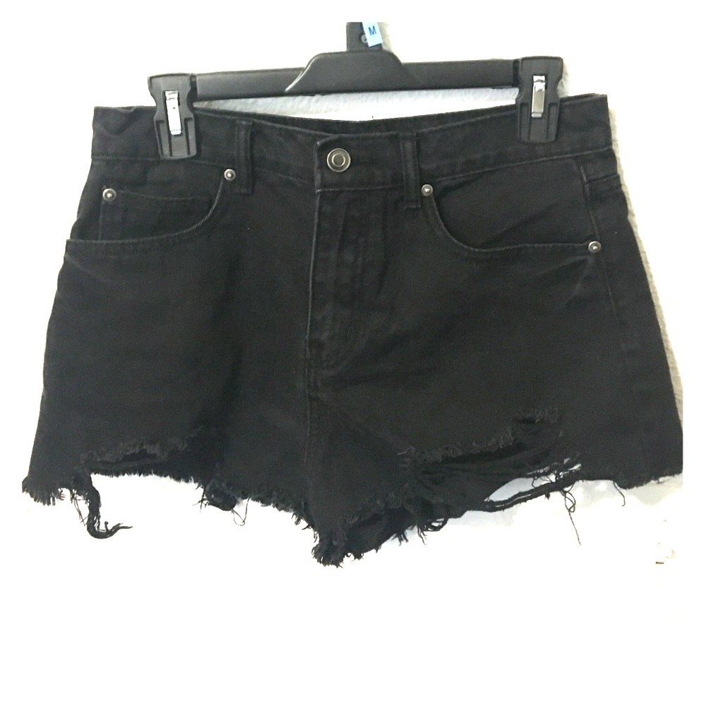 Denim cut fringe shorts