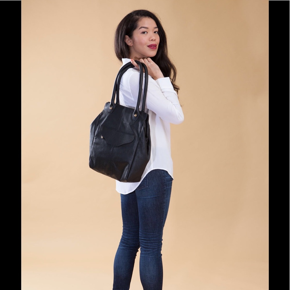 Shana Luther William Tote, Black NWT