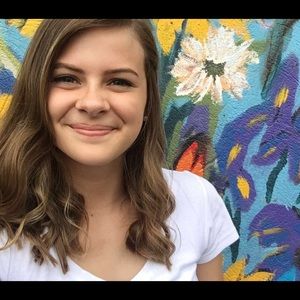 Meet your Posher, Kelsey