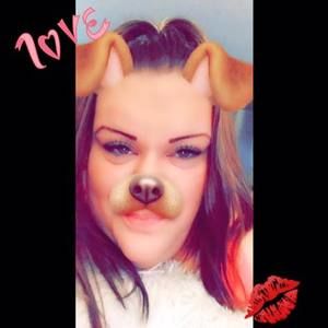 Meet your Posher, Casey