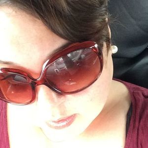 Meet your Posher, Janice