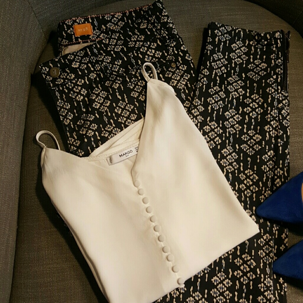 Anthropologie Pilcro Serif Pants