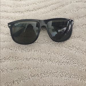RAY-BAN rb4147 Black with black lens