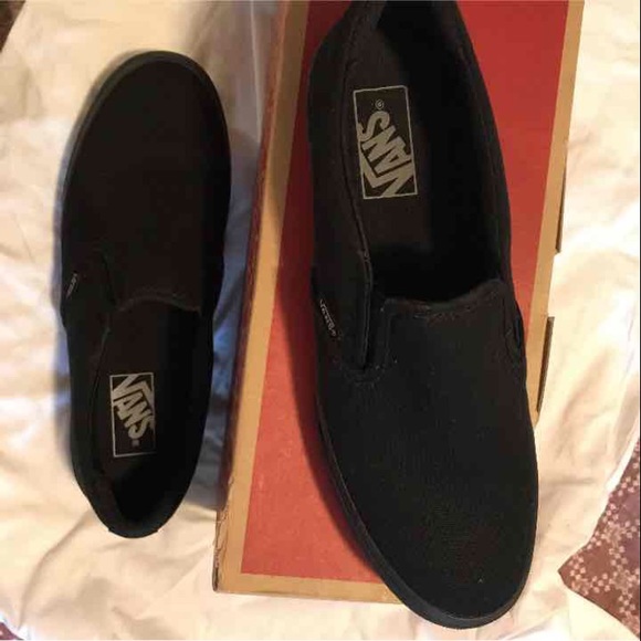 SOLD - Picture 3 of 4