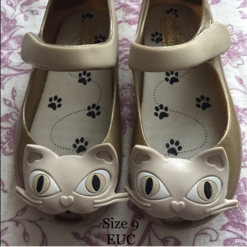 Mini Melissa Gold Cats Size 9 (Toddler)