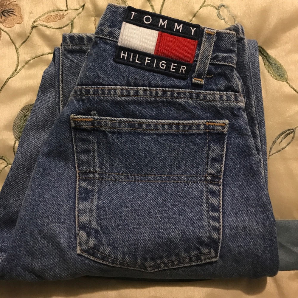 Authentic Tommy Hilfiger Jeans
