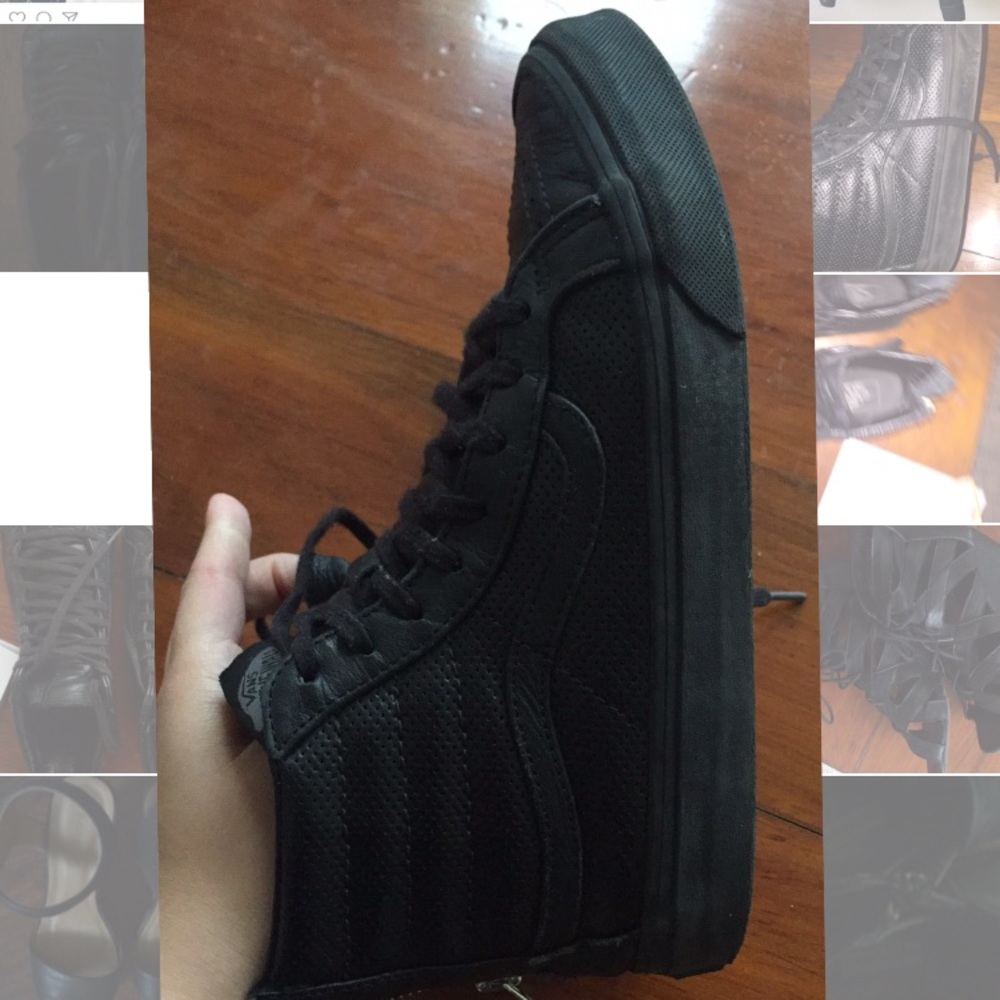 ALL BLACK LEATHER VANS HI TOP