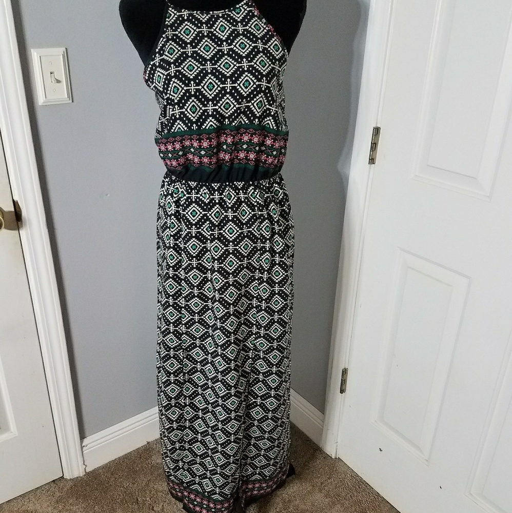 Papaya halter maxi dress medium