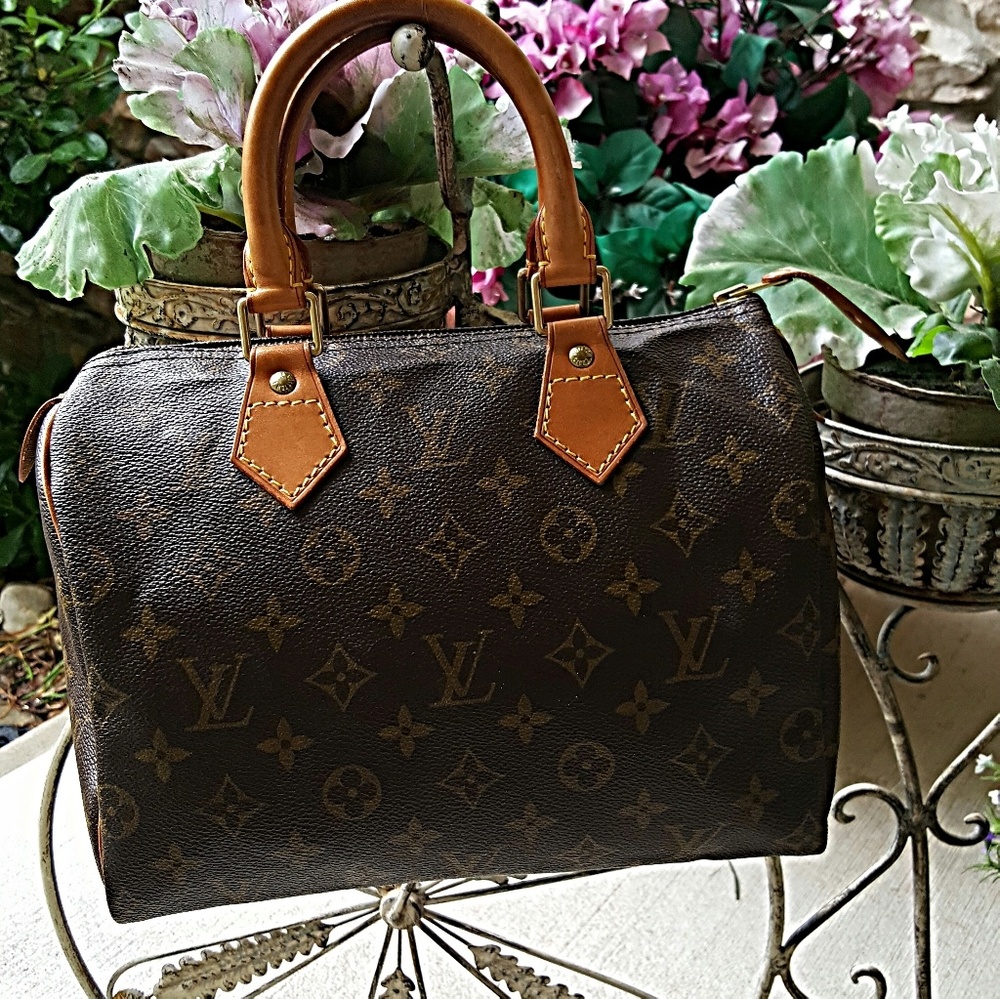 SOLD!π»OUTSIDE PICS!π»π» LV SPEEDY 25 BAGπ» - Picture 1 of 8
