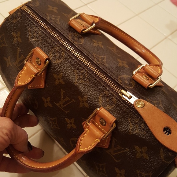 SOLD!π»OUTSIDE PICS!π»π» LV SPEEDY 25 BAGπ» - Picture 6 of 8