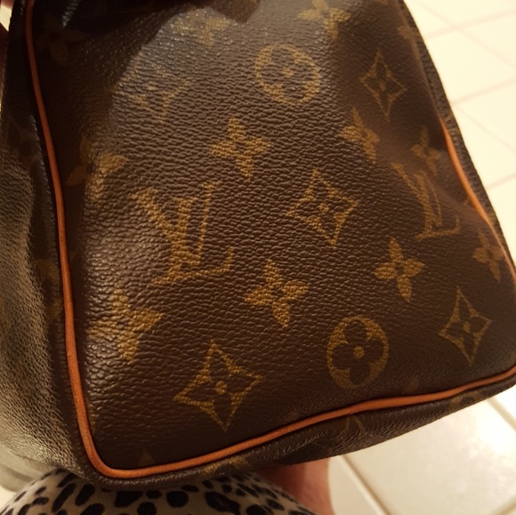 SOLD!π»OUTSIDE PICS!π»π» LV SPEEDY 25 BAGπ» - Picture 7 of 8
