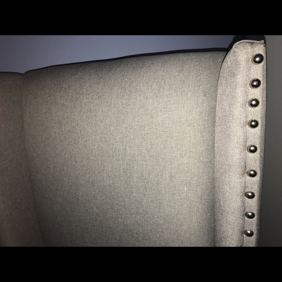 Two Linen, Armless, Living Room Slipper Chair. - Picture 3 of 4