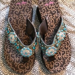 Blazin' Roxx flip flops