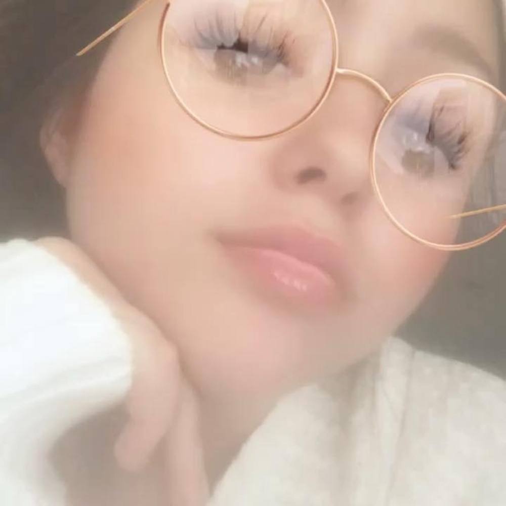 Meet your Posher, Cori