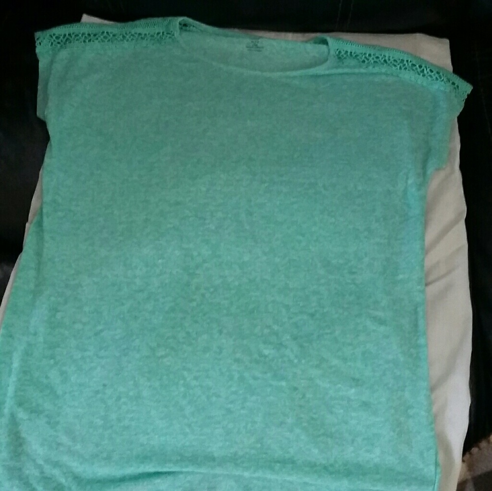 Old Navy teal top
