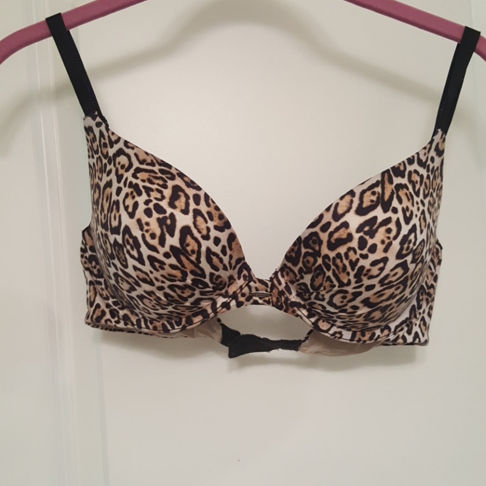 Victoria's secret plunge