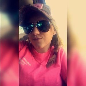 Meet your Posher, Taylor