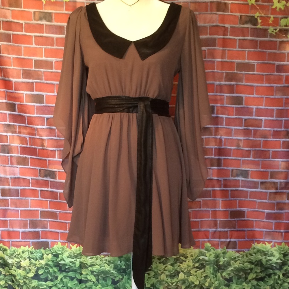 Double Zero - Dark brown dress w/faux leather trim