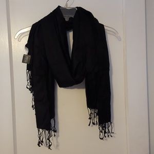Black Scarf