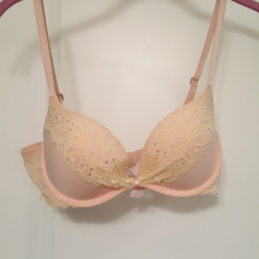 Victoria's secret padded demi