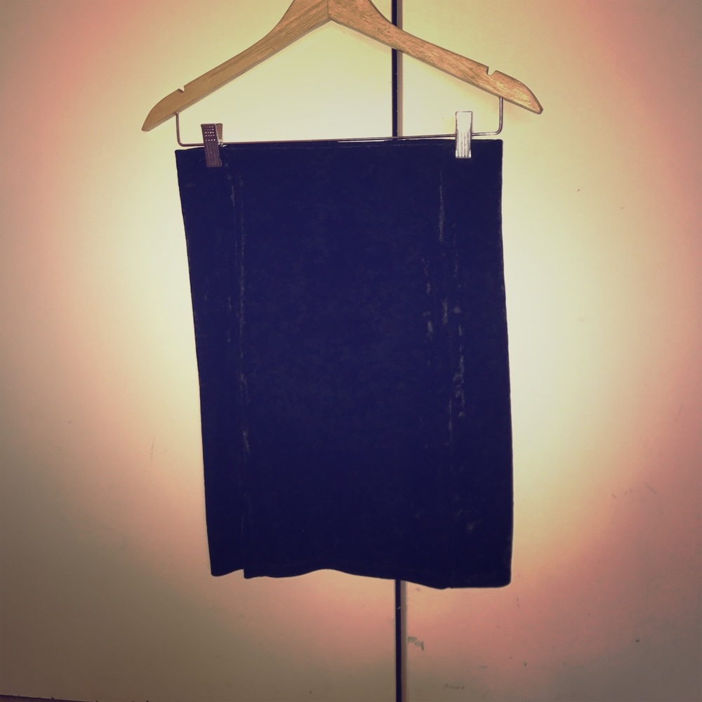 Mini velvet bandage skirt