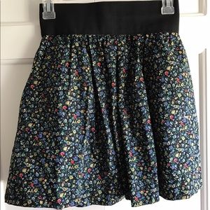 Necessary objects skirt