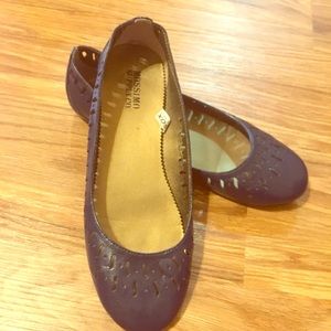 Navy blue ballet flats with cut-outs