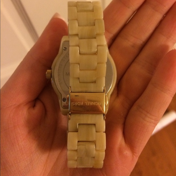 Michael Kors watch! - Picture 2 of 3