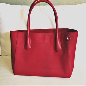 Red Legend Dagne Dover Tote