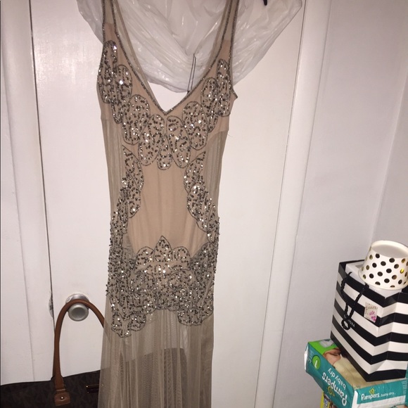 Mesh dress with embellishments - Picture 2 of 2