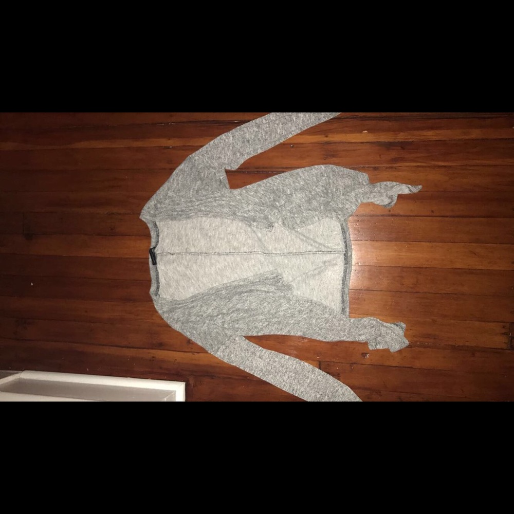 American eagle sweater