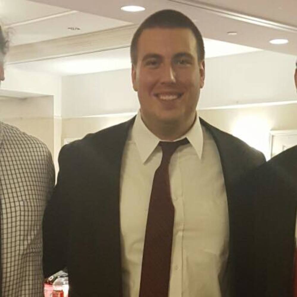 Meet your Posher, Devin