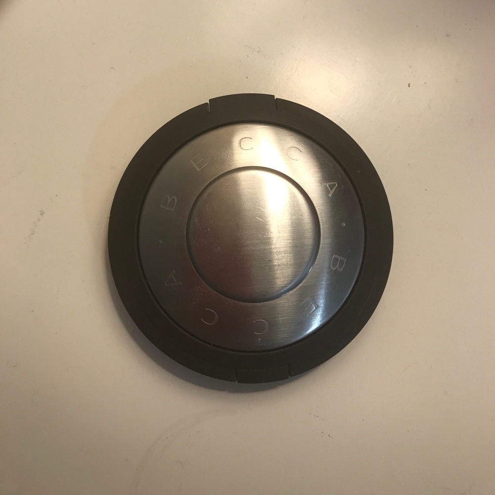 Becca Opal Hilighter