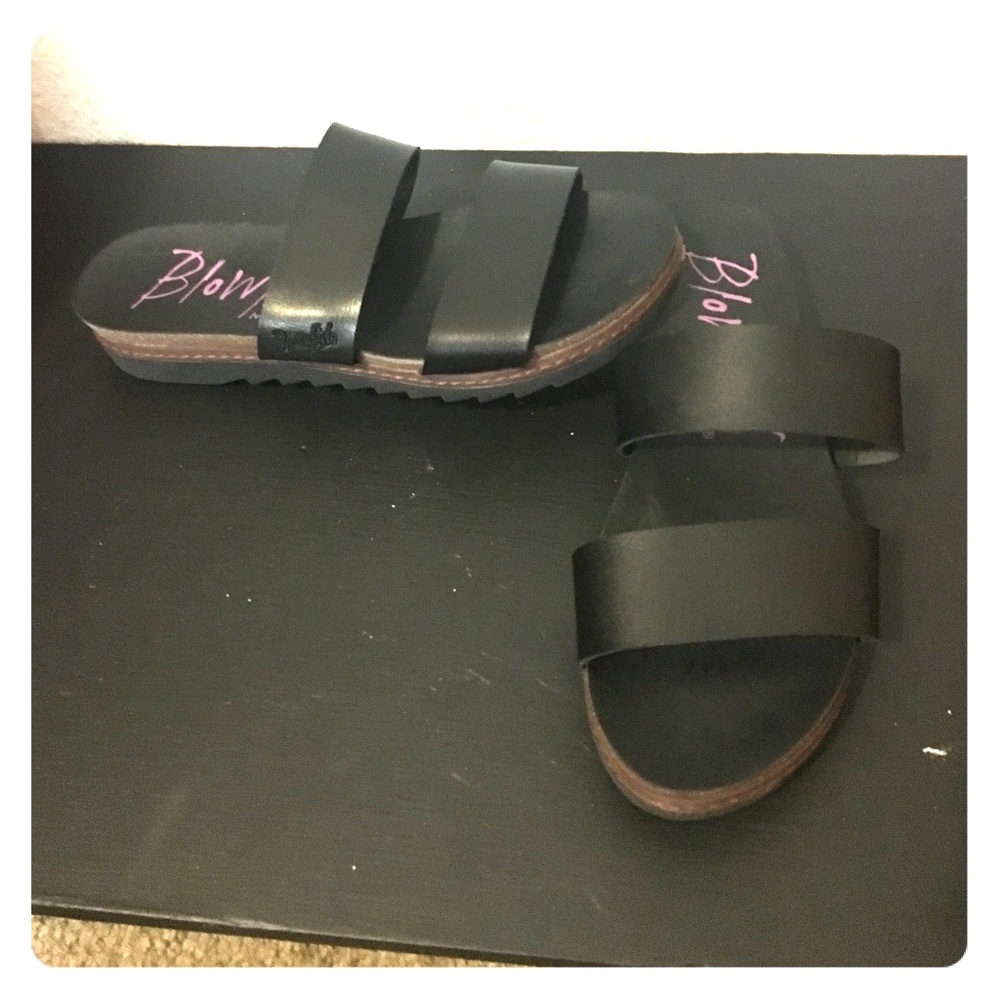 Blowfish open toe slide in sandal