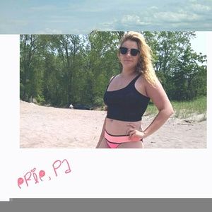 Meet your Posher, Amber