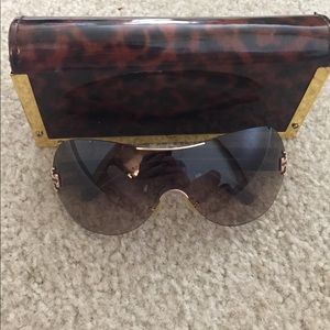 Tory Burch wrap shield sunglasses!!