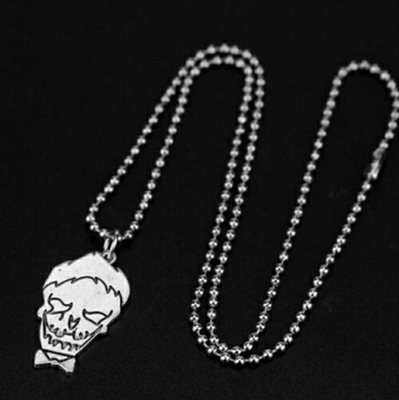 The Joker Necklace - Picture 2 of 3