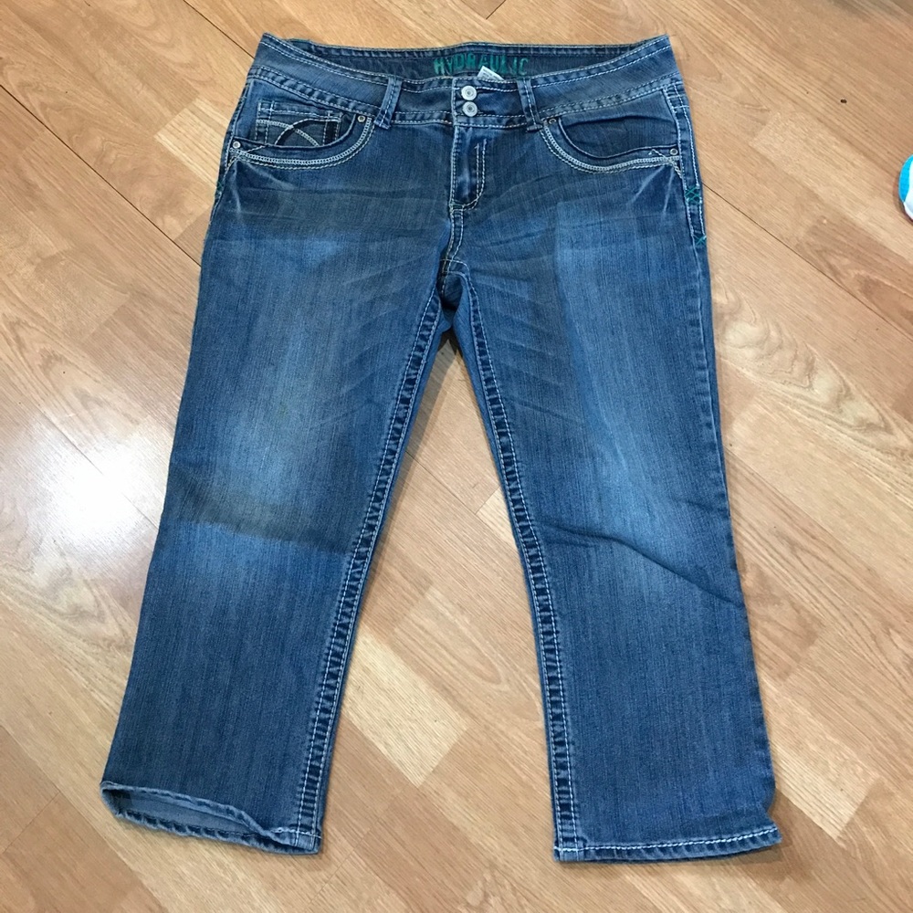 Hydraulic Capri jeans