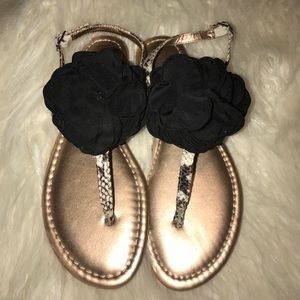 BCBG Women's Floral design Sandal