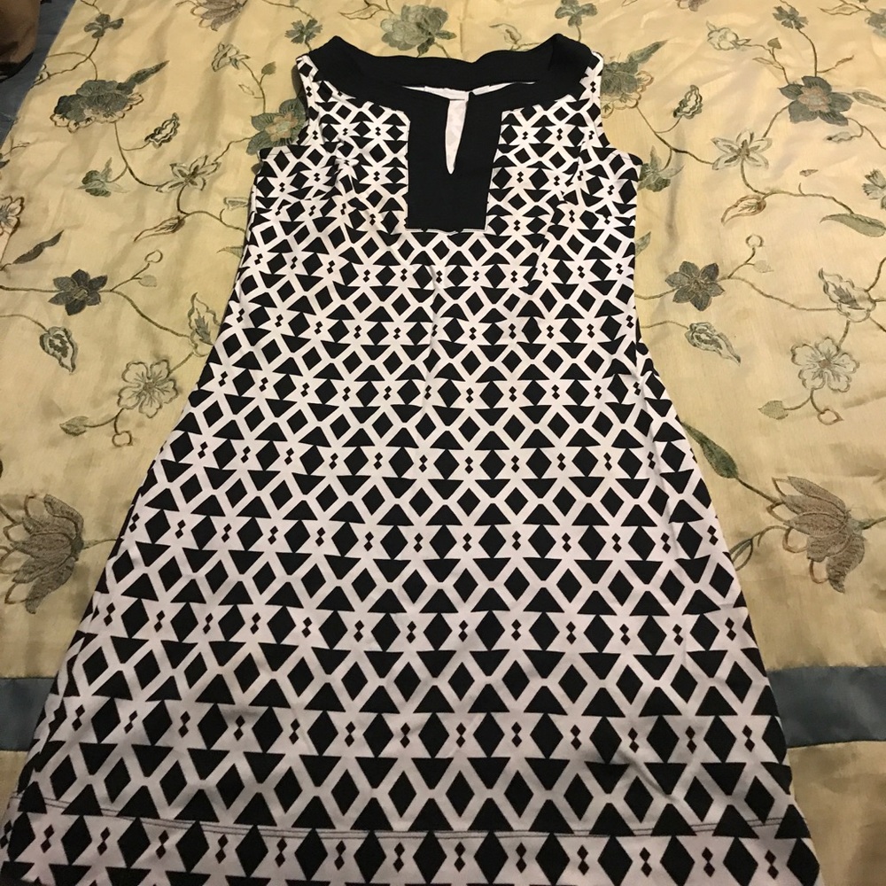 NY&CO black and white dress