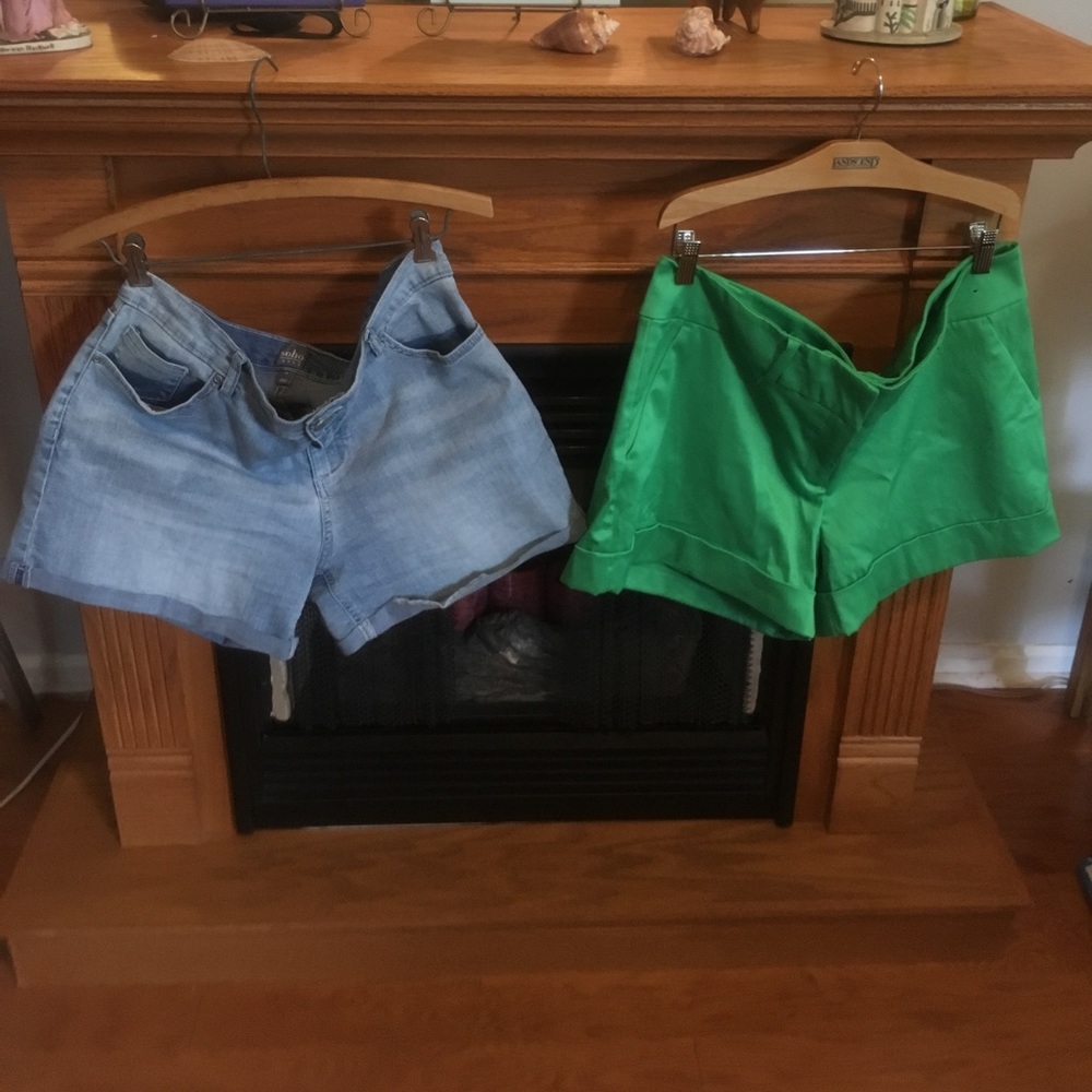 2 pair of Ladies shorts