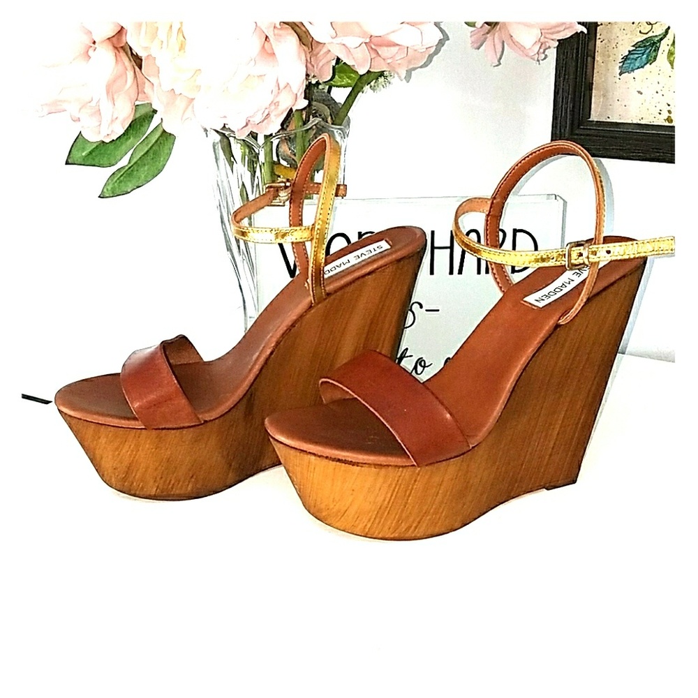 Steve Madden Bailona Wedges