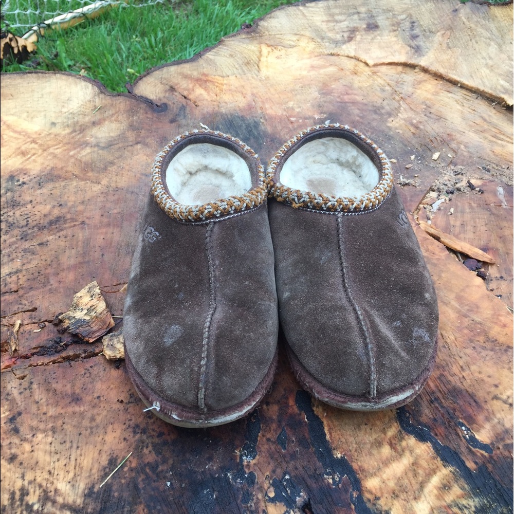 Used ugg slip on!