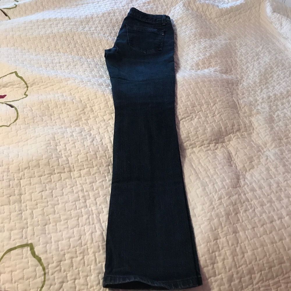 Dark blue boot skinny cut jeans