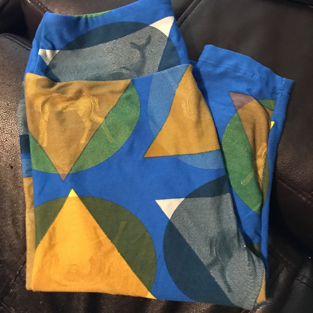 Lularoe OS Doe "Harry Potter" inspired leggings
