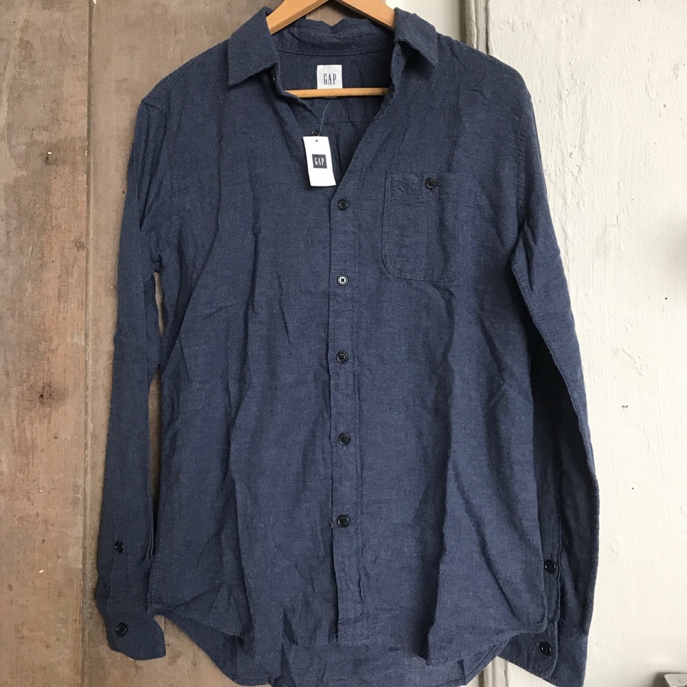 Gap Men's shirt