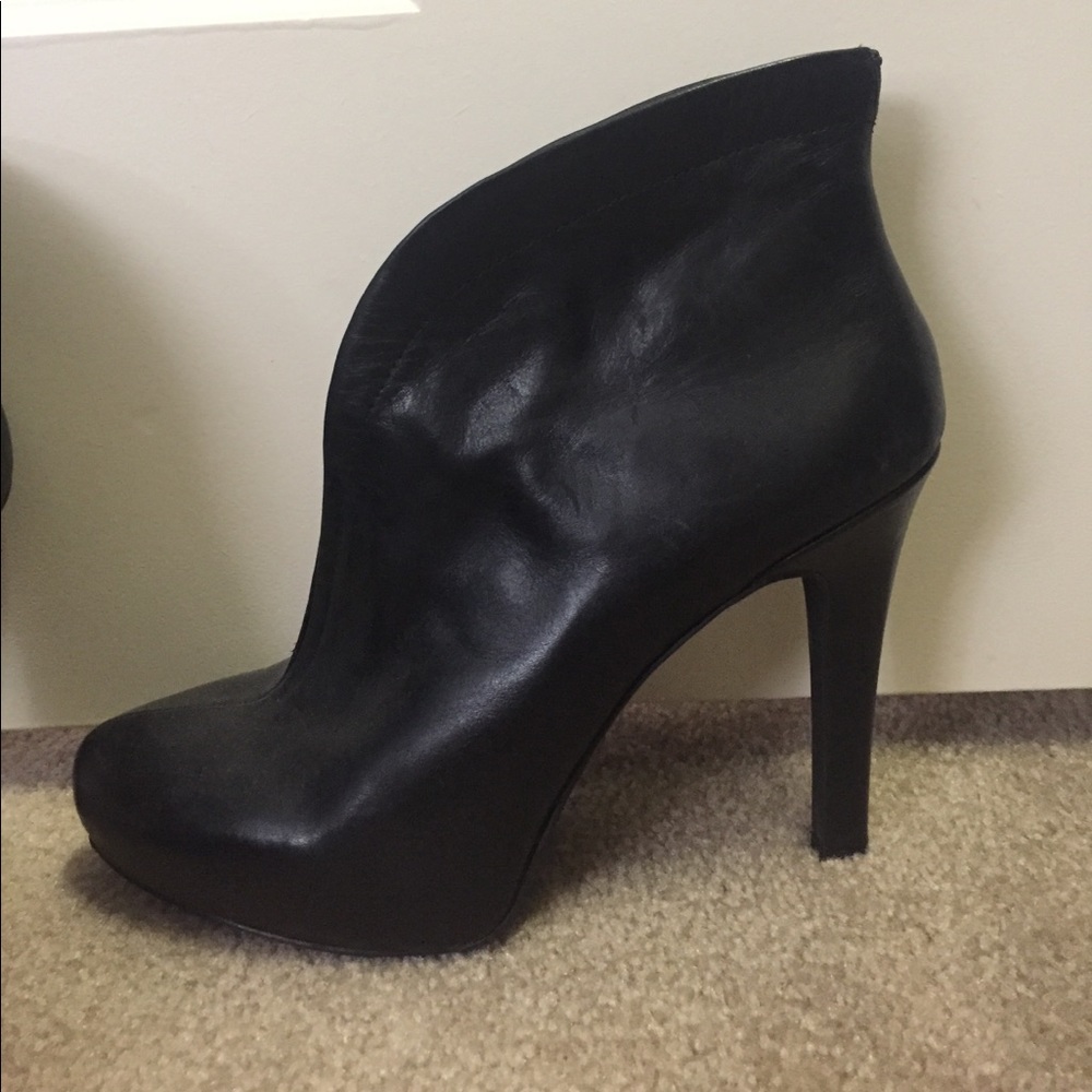 Jessica Simpson Heeled Booties Sz 9.5 Women's