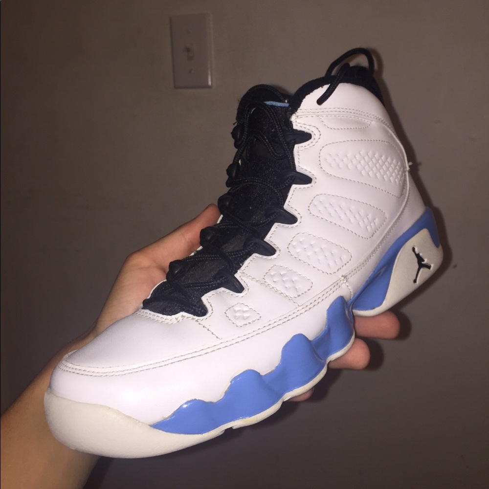 AIR JORDAN 9 RETRO "2010 RELEASE"